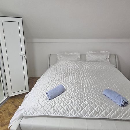 Vila Petunija Сеница Номер фото